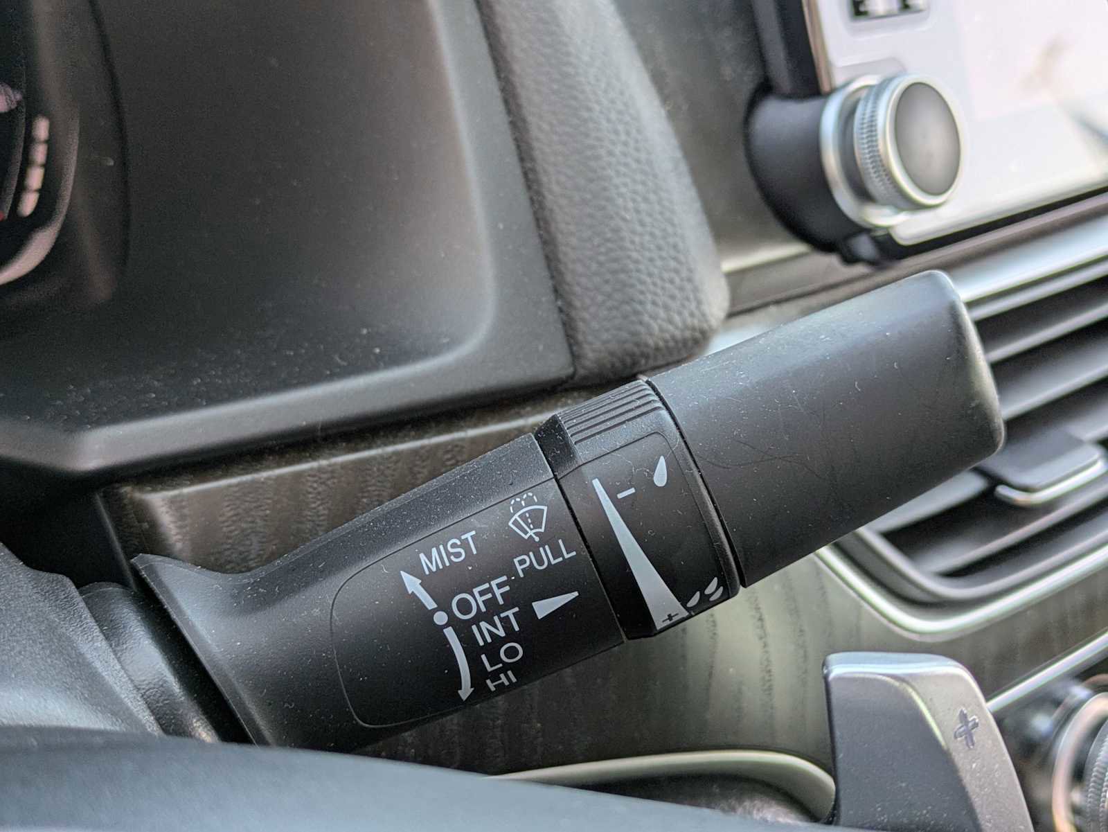 Used 2021 Honda Accord EX image 26