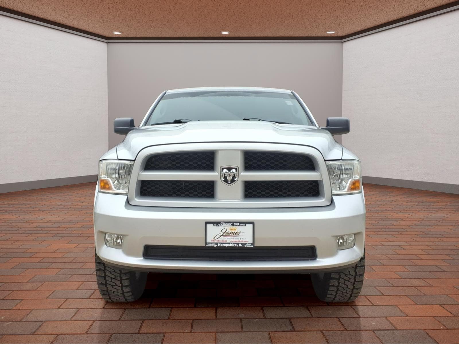 Used 2012 RAM 1500 Express AWD/4WD image 2