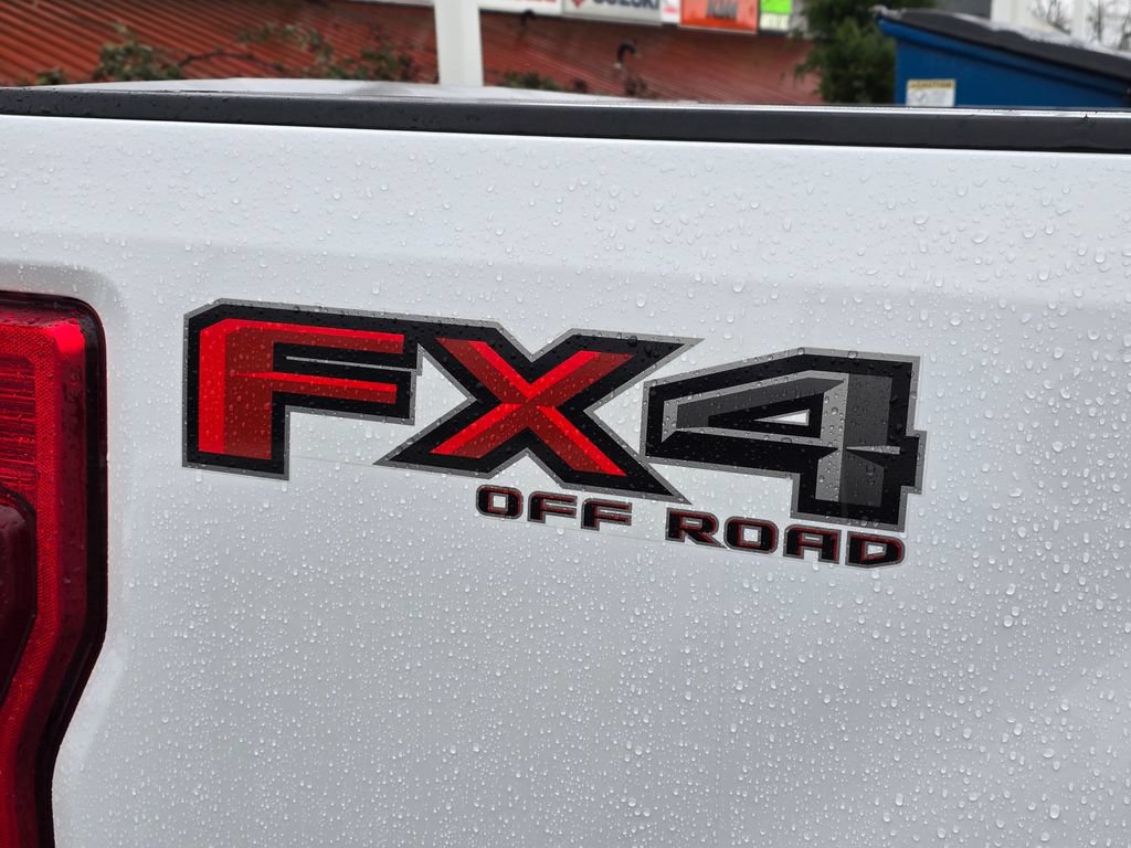 Used 2022 Ford F350 XLT w/ FX4 Off-Road Package AWD/4WD image 13