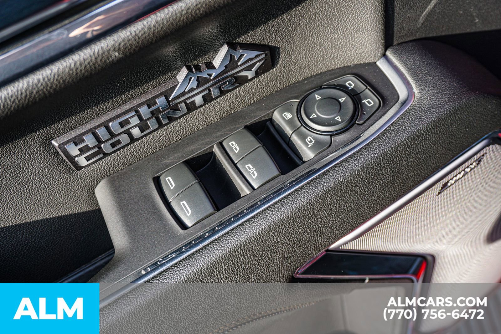 Used 2024 Chevrolet Silverado 1500 High Country w/ Technology Package image 54