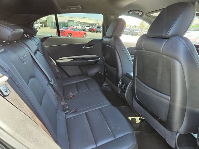 Used 2025 Cadillac XT4 Premium Luxury FWD image 19