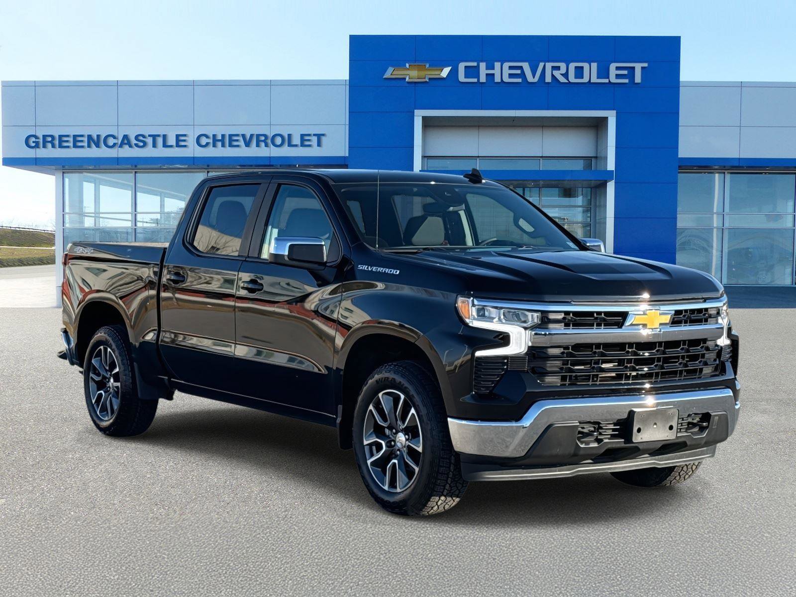 Used 2023 Chevrolet Silverado 1500 LT image 1