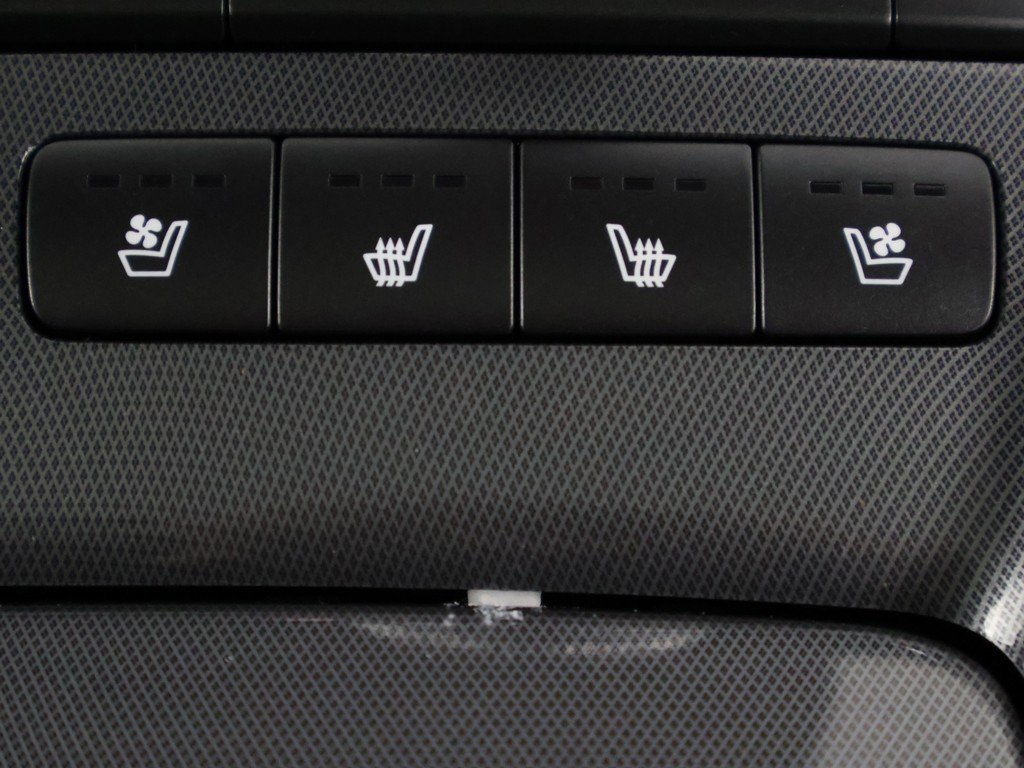 Used 2023 Hyundai Santa Fe Calligraphy image 53