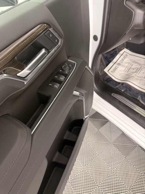 New 2026 Chevrolet Silverado 3500 LT image 15