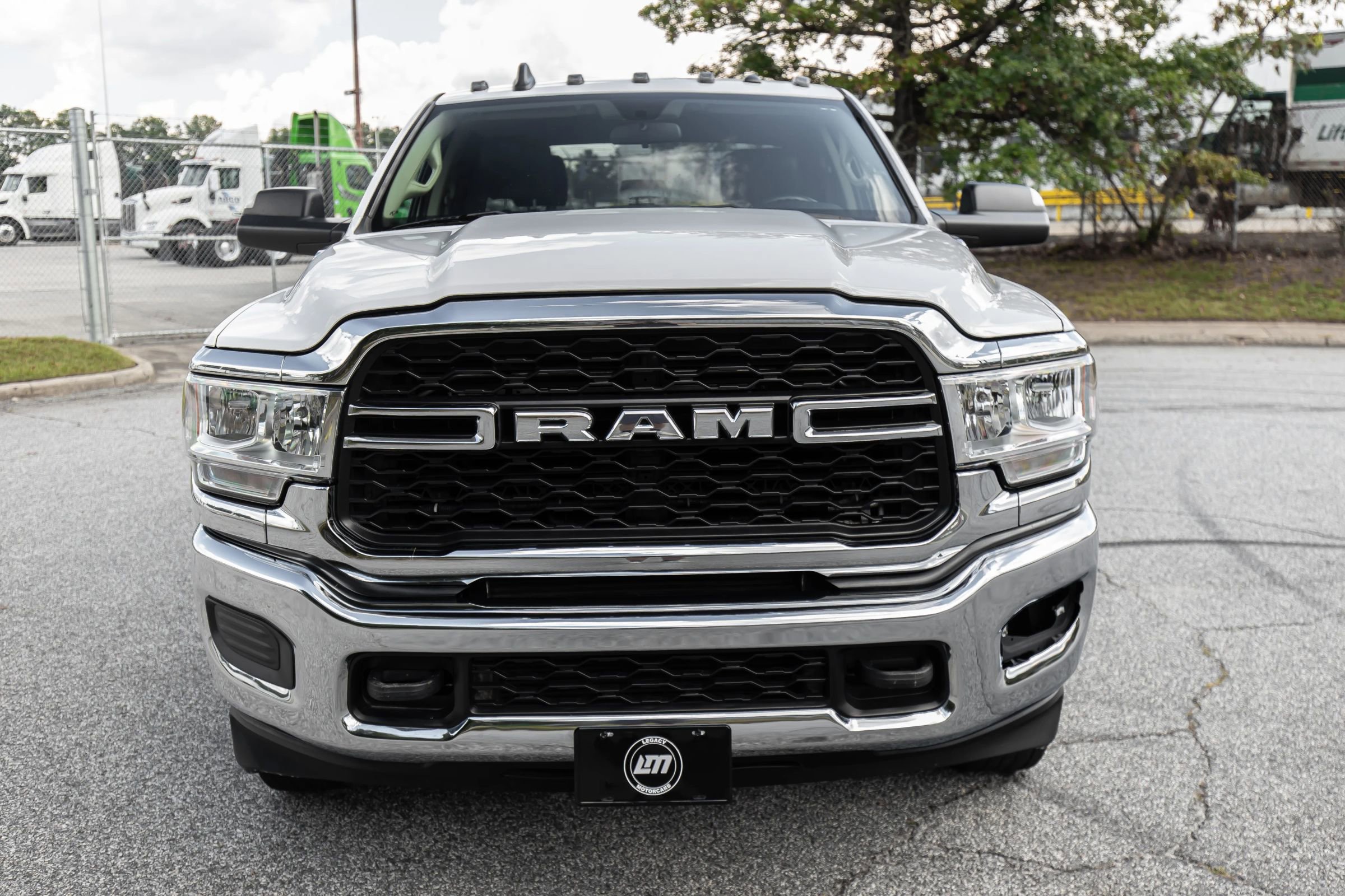 Used 2020 RAM 3500 Tradesman w/ Chrome Appearance Group image 10