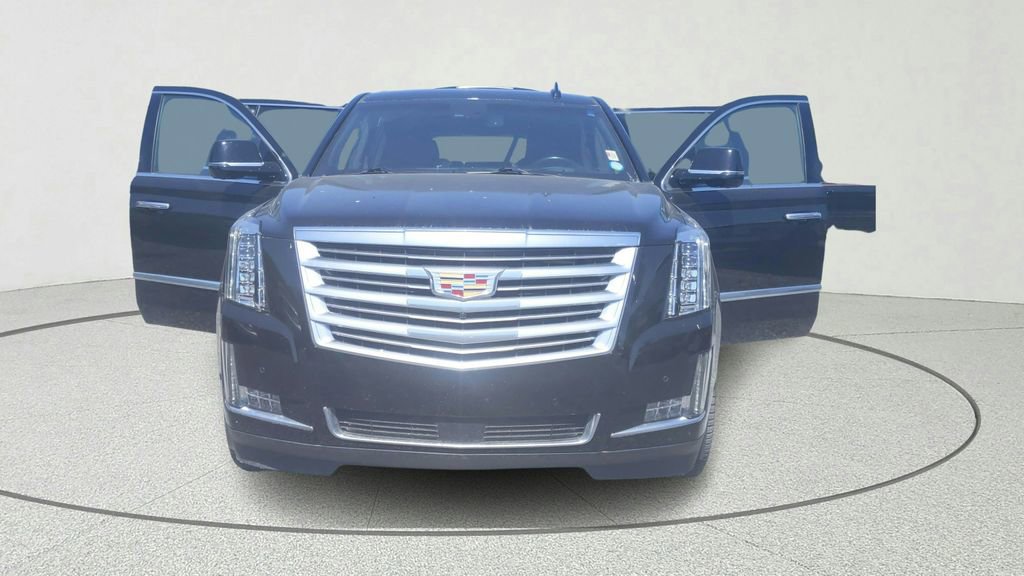Used 2016 Cadillac Escalade Platinum image 9