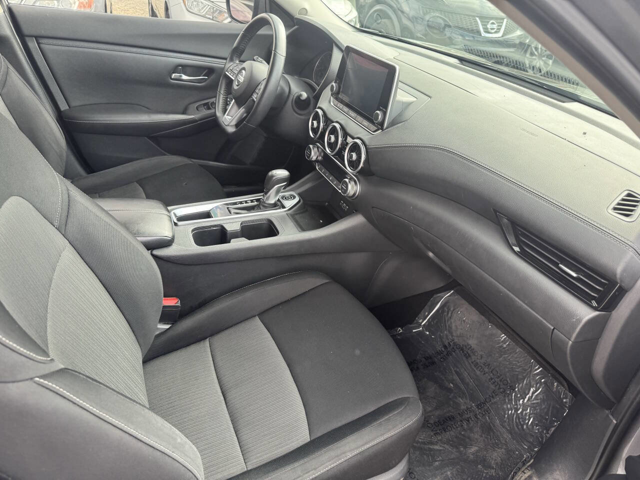 Used 2021 Nissan Sentra SV image 7