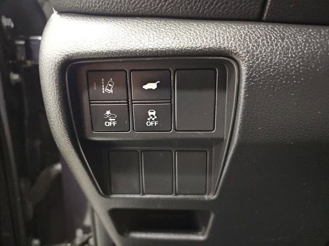 Used 2017 Honda CR-V Touring image 17