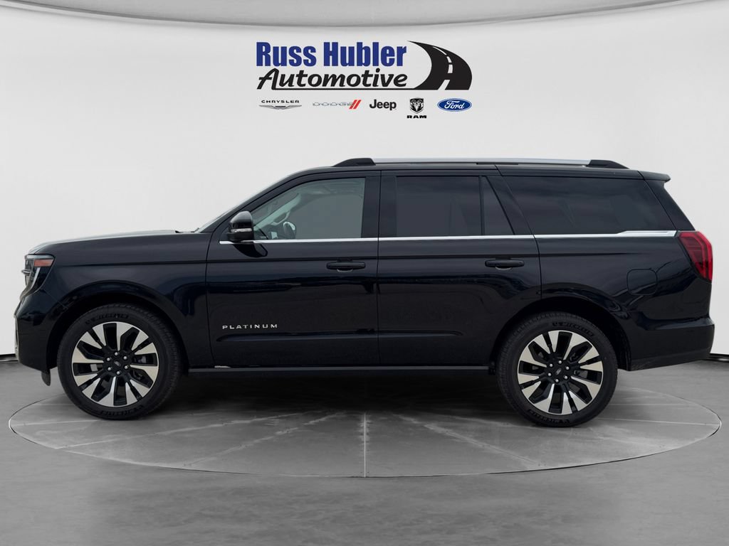 Used 2026 Ford Expedition Platinum w/ Driver's Package AWD/4WD image 2