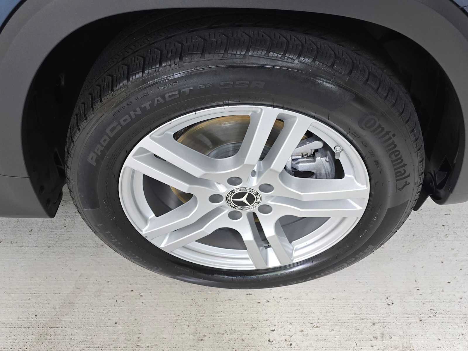 Used 2023 Mercedes-Benz GLB 250 4MATIC image 9
