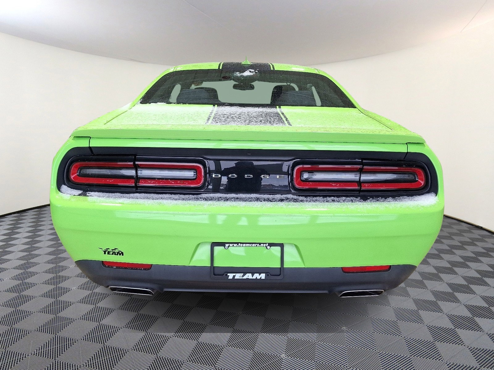 Used 2015 Dodge Challenger R/T w/ Quick Order Package 28B R/T image 5