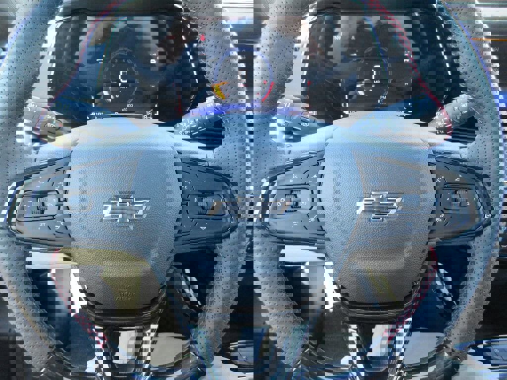 New 2026 Chevrolet Trax RS w/ Driver Confidence Package image 23