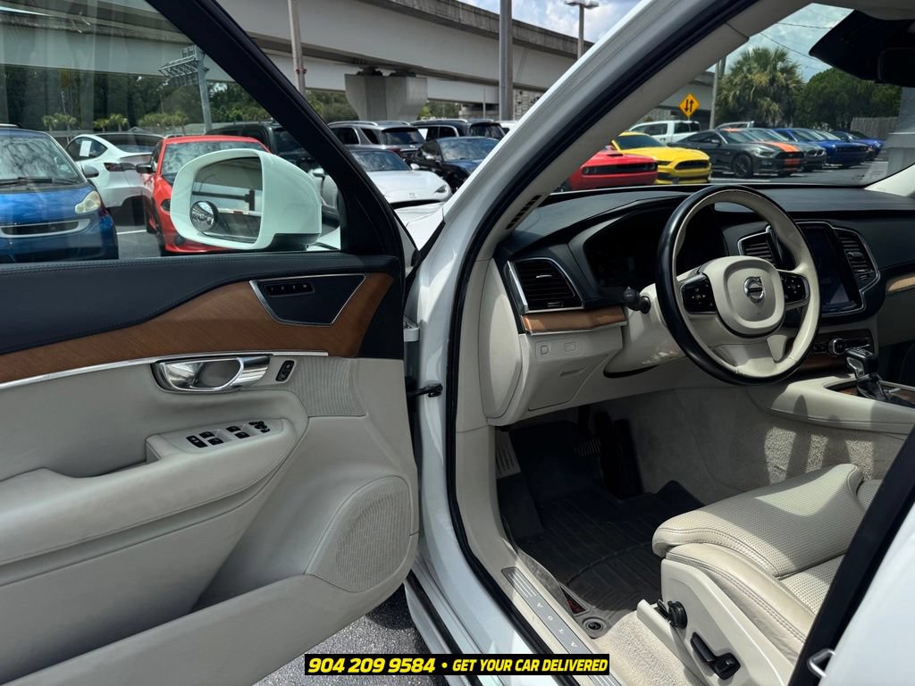 Used 2016 Volvo XC90 T6 Inscription w/ Vision Package AWD/4WD image 22