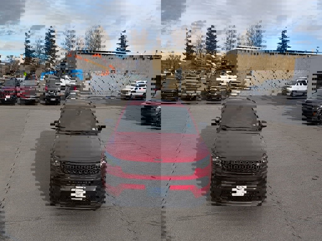 New 2026 Jeep Compass Latitude image 4