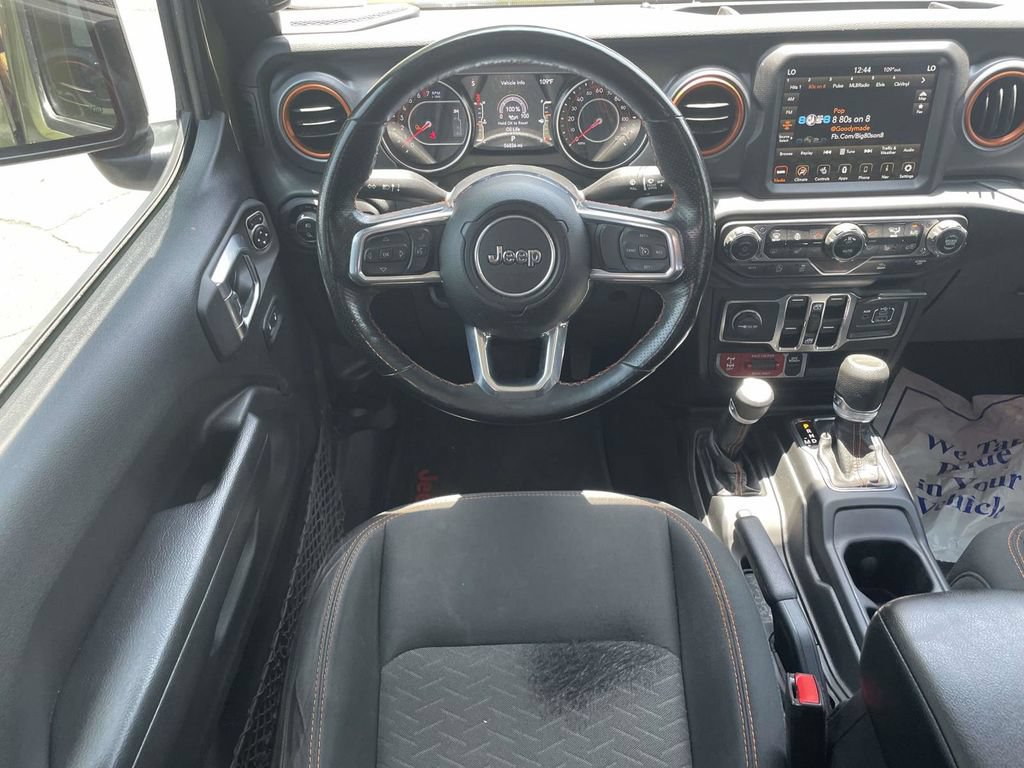Used 2022 Jeep Gladiator Mojave w/ Cold Weather Group AWD/4WD image 21