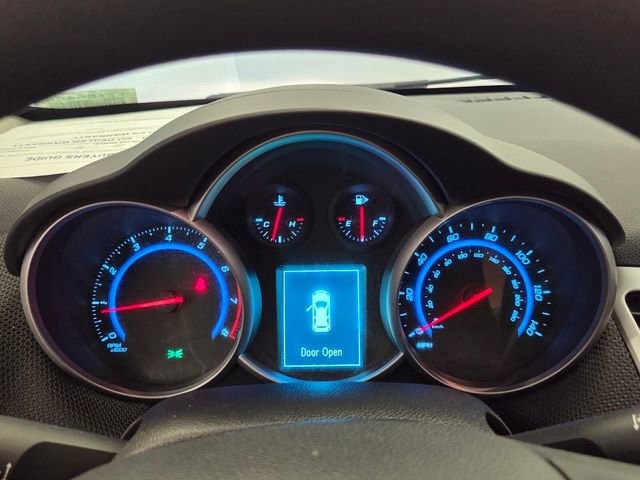 Used 2015 Chevrolet Cruze LT image 23