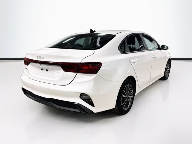 Used 2023 Kia Forte LXS FWD image 7