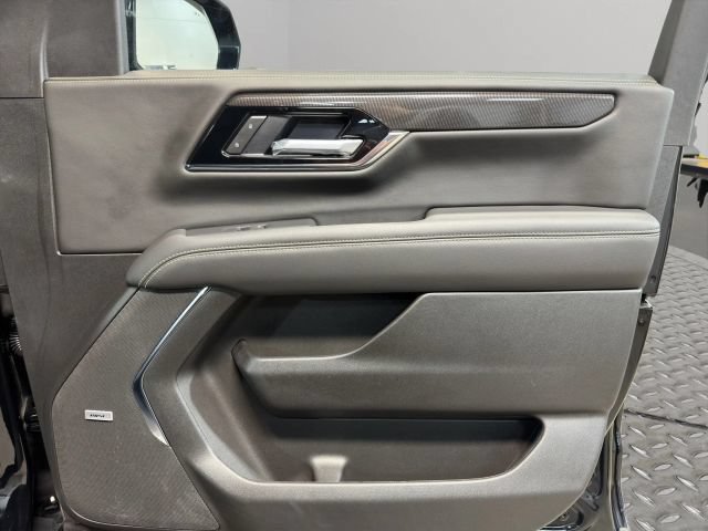 Used 2026 GMC Yukon Elevation w/ Elevation Premium Package AWD/4WD image 22