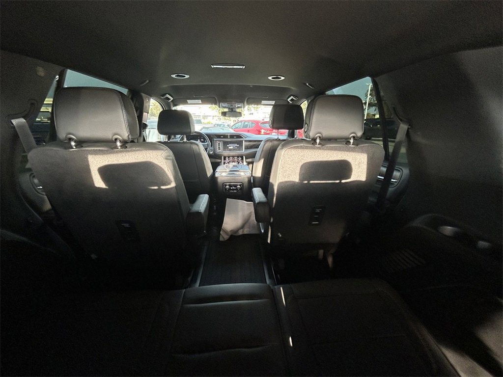 Used 2022 GMC Yukon Denali image 16