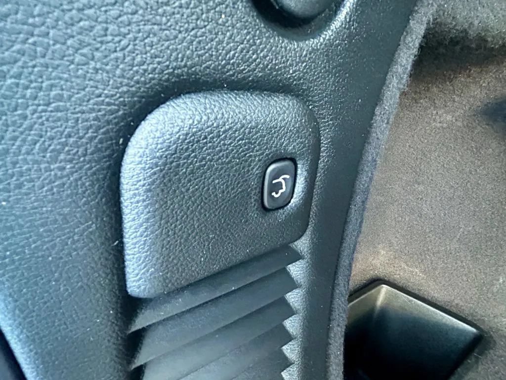 Used 2018 Dodge Durango GT w/ Premium Group AWD/4WD image 25