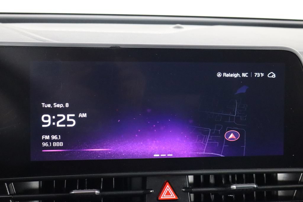 Used 2025 Kia Sportage EX FWD image 30