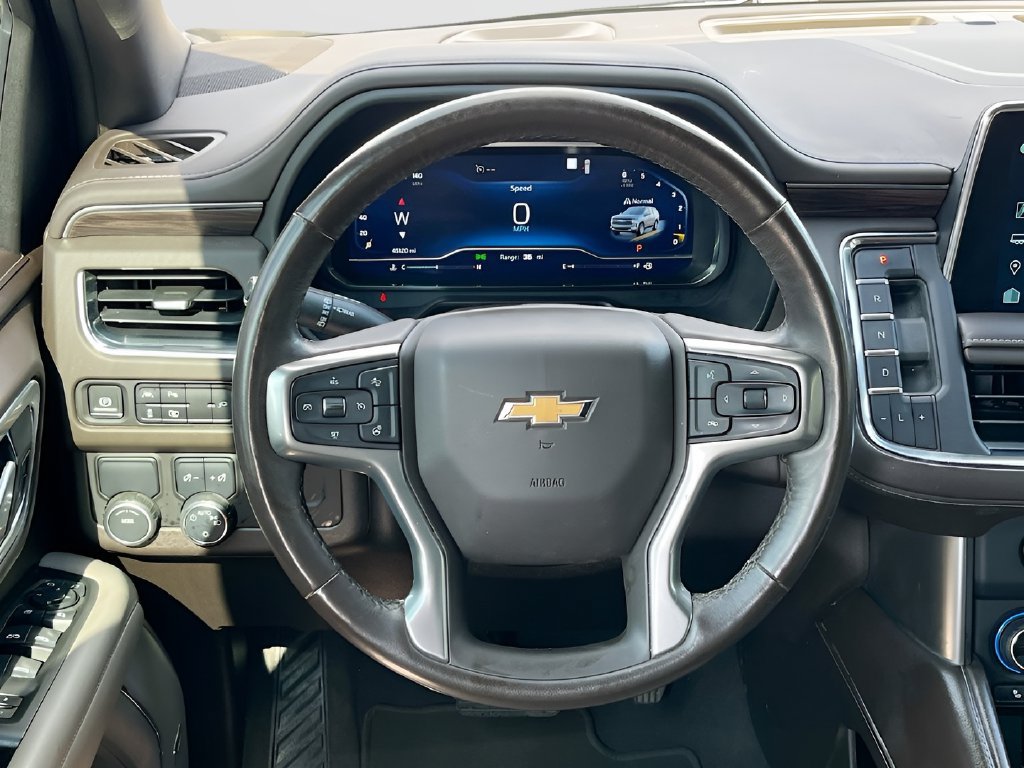 Used 2022 Chevrolet Tahoe LT w/ LT Signature Plus Package RWD image 11