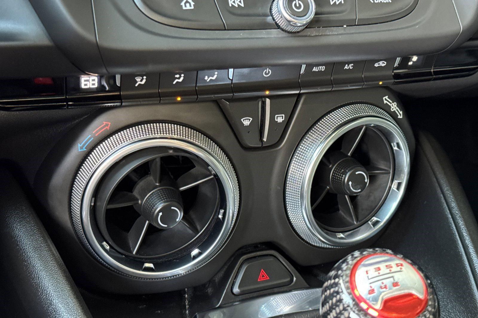 Used 2022 Chevrolet Camaro LT w/ RS Package image 26