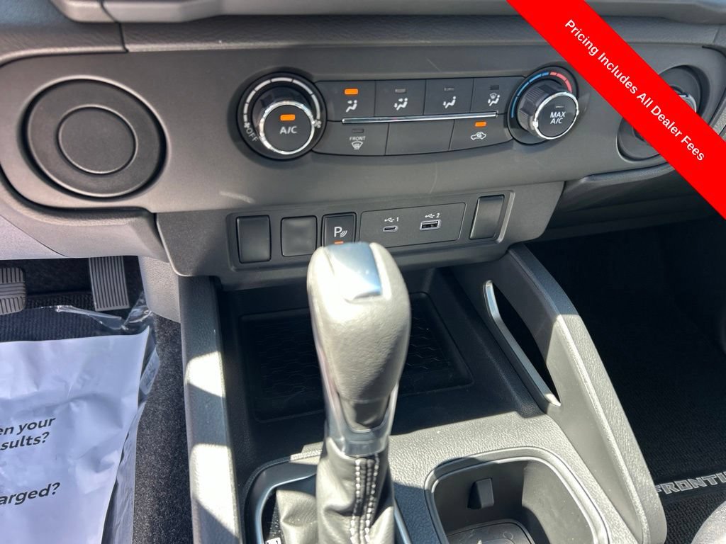 Used 2025 Nissan Frontier SV RWD image 12