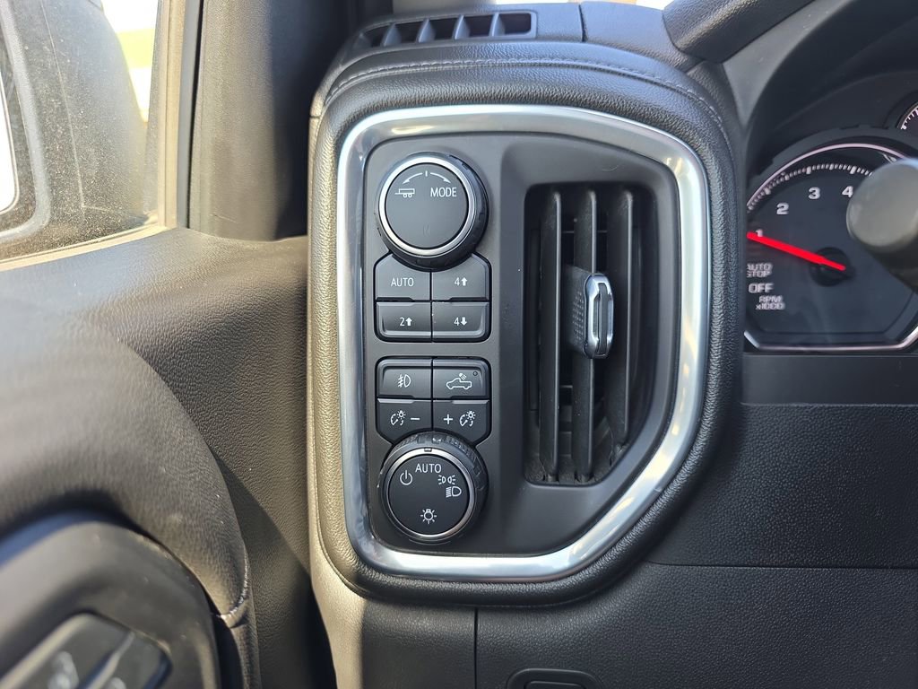 Used 2020 Chevrolet Silverado 1500 RST w/ All-Star Edition AWD/4WD image 22