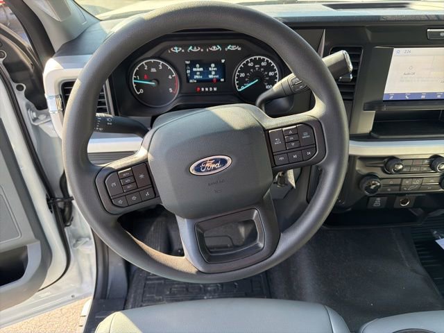 New 2025 Ford F550 4x4 Regular Cab Super Duty image 11