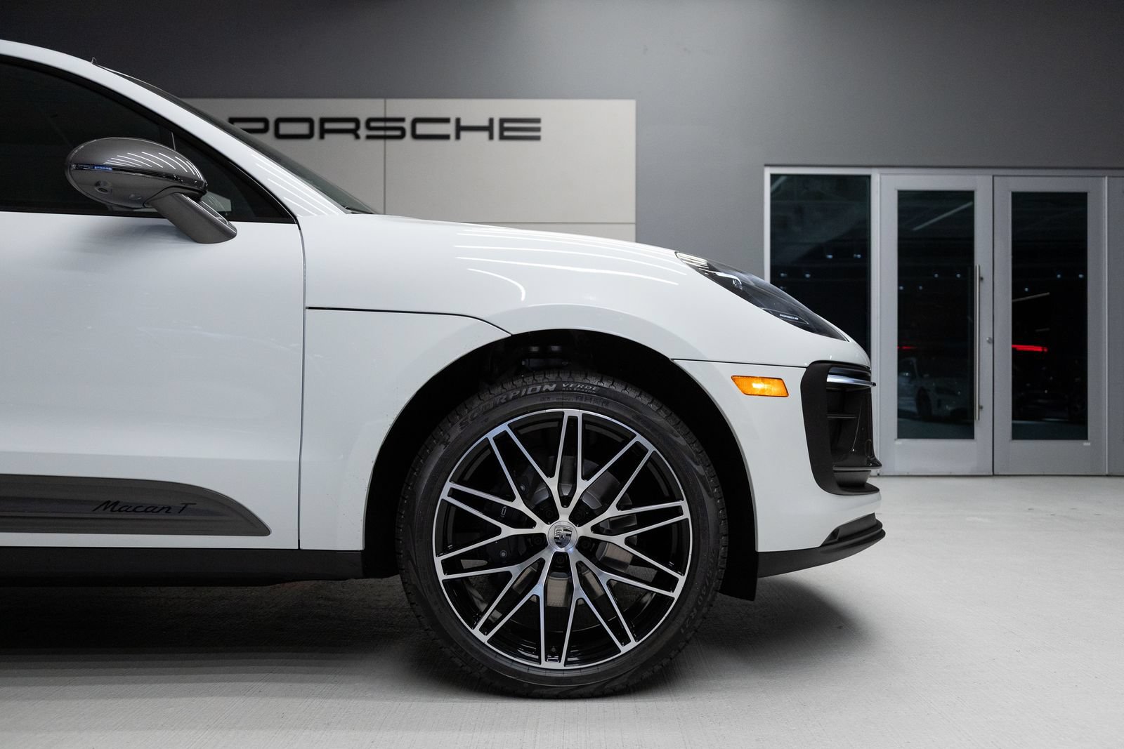 New 2026 Porsche Macan Turbo AWD/4WD image 11