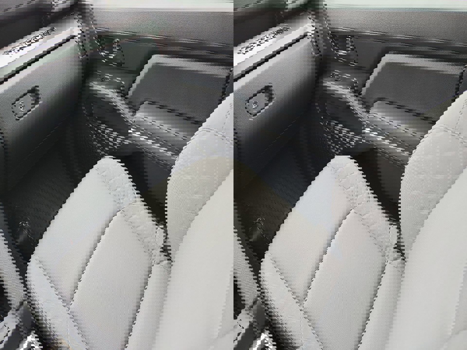 Used 2024 Toyota Tacoma SR5 image 16