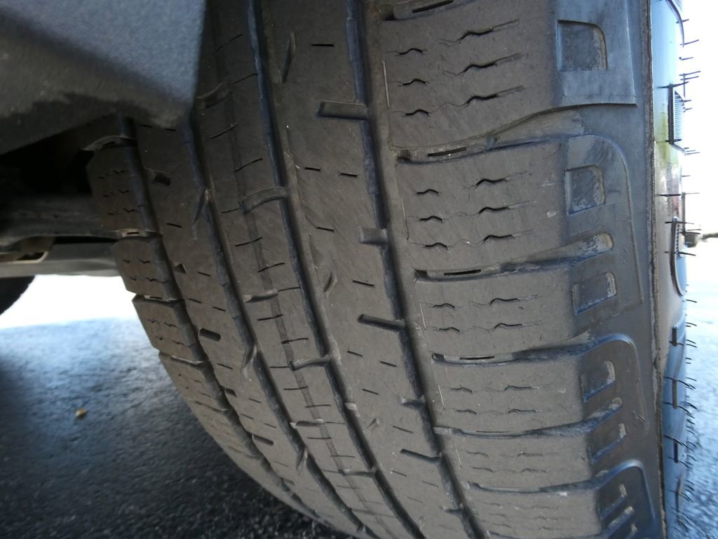 Certified 2021 Chevrolet Suburban LT w/ Rear Media and Nav Package AWD/4WD image 12