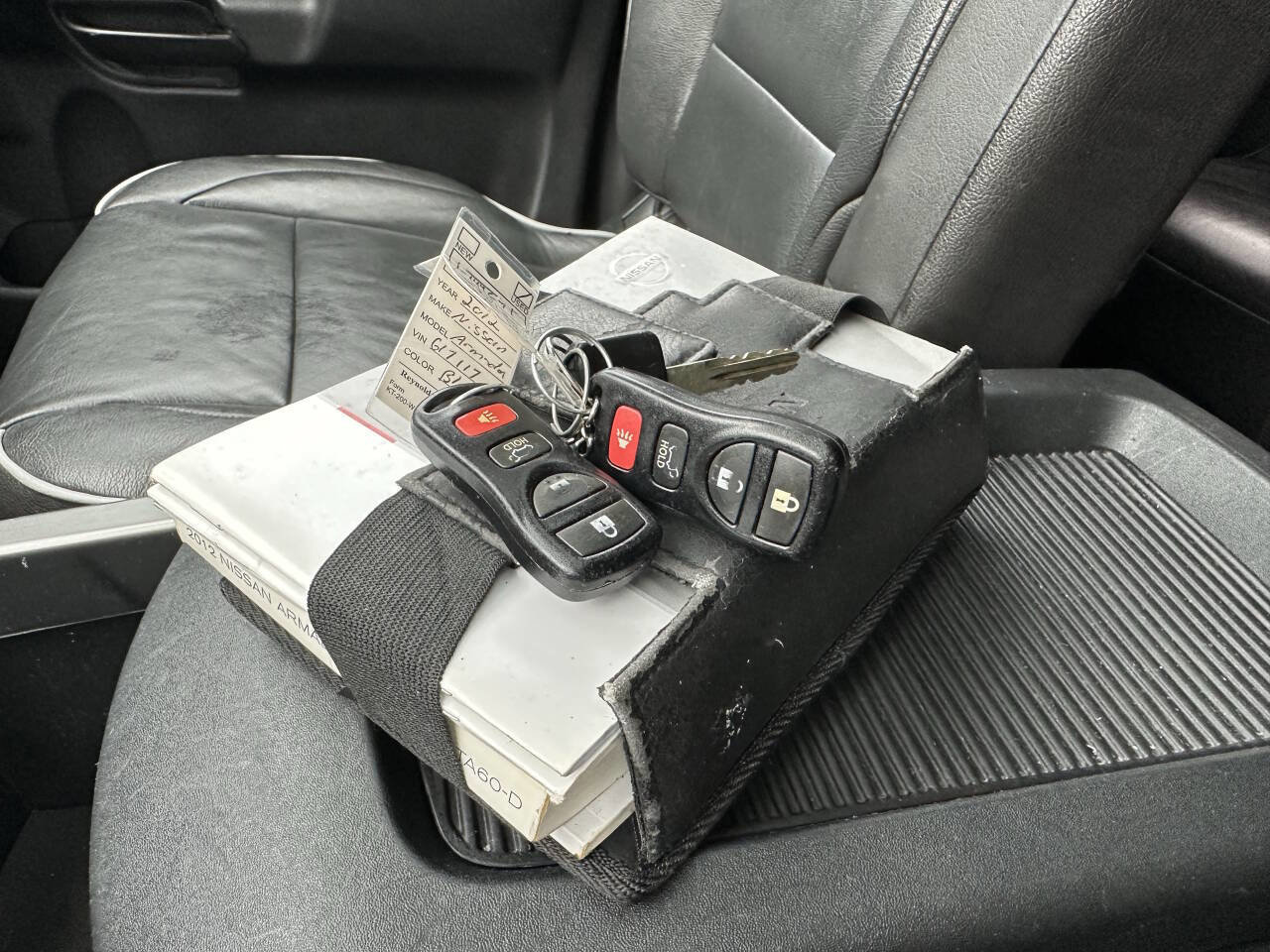 Used 2012 Nissan Armada SV image 37