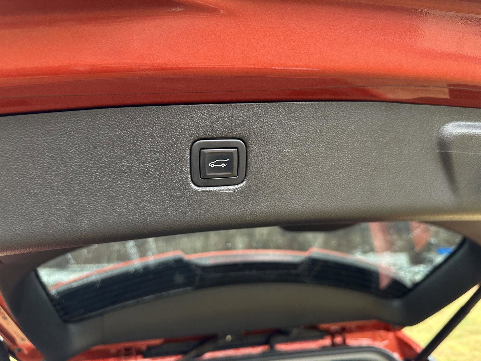 Used 2022 Chevrolet Blazer LT image 27