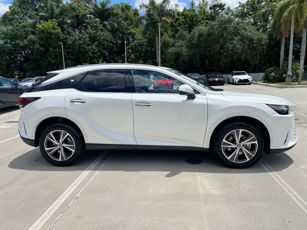 Certified 2024 Lexus RX 350 Premium w/ Accessory Package (Z1) FWD image 8