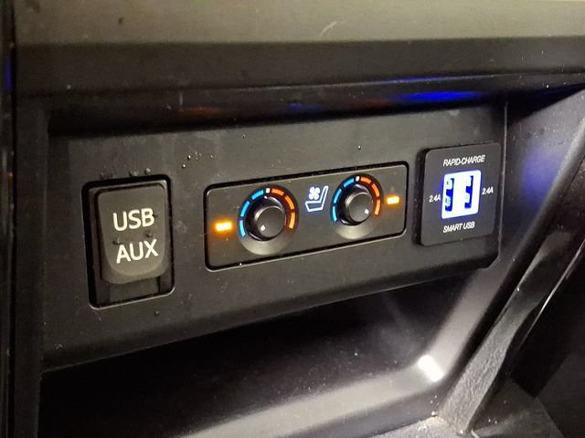 Used 2019 Toyota 4Runner Limited AWD/4WD image 25