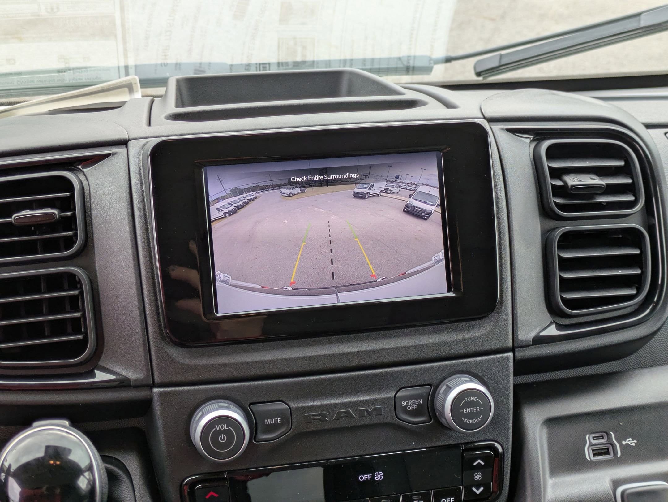 New 2026 RAM ProMaster 2500 w/ Convenience Group FWD image 18