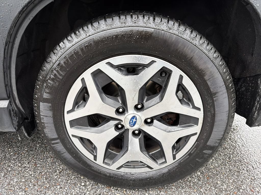 Used 2020 Subaru Forester Premium AWD/4WD image 12