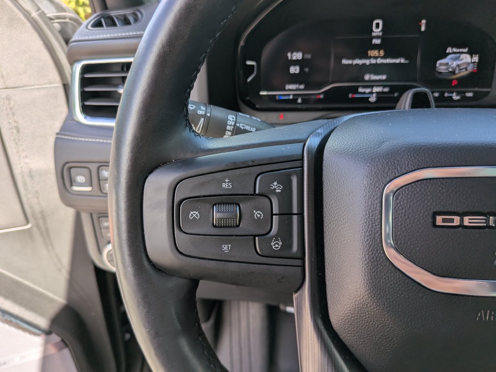 Used 2024 GMC Yukon Denali Ultimate AWD/4WD image 36