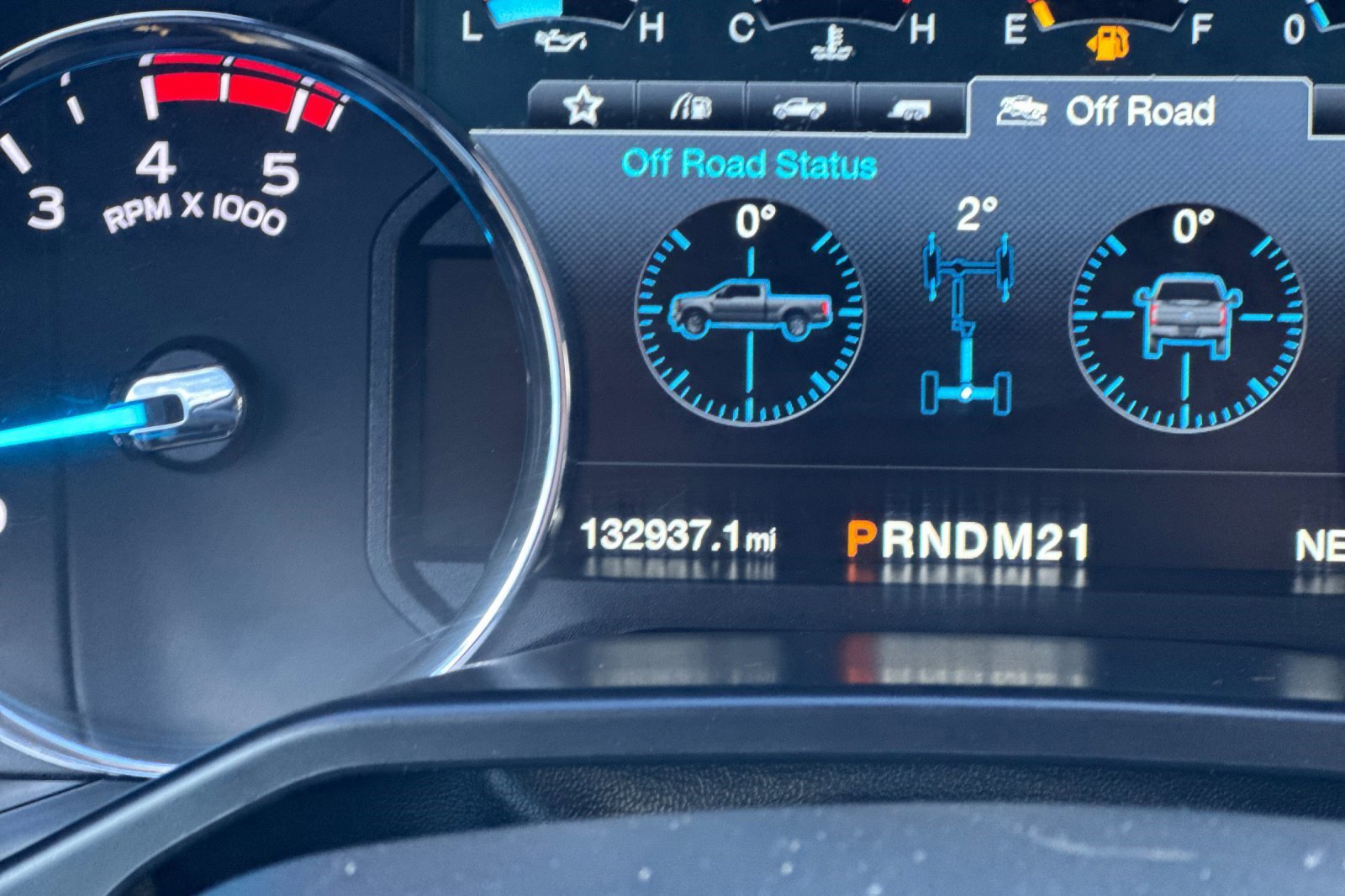 Used 2017 Ford F250 Lariat w/ Chrome Package image 17