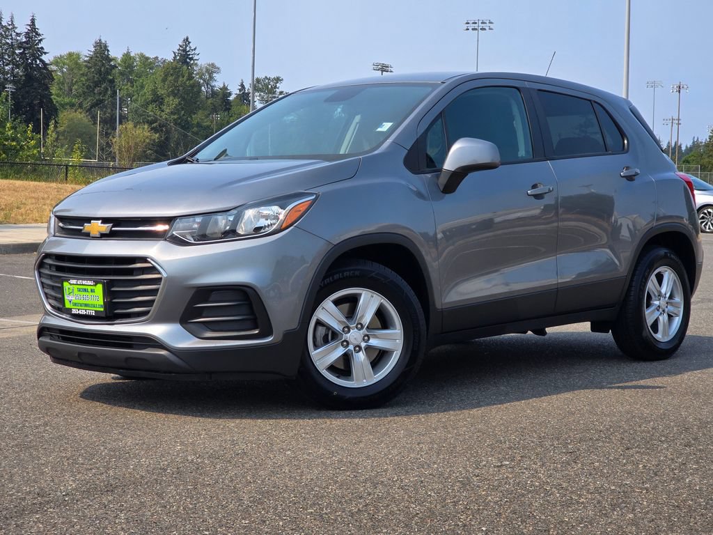 Used 2020 Chevrolet Trax LS w/ Tint and Cruise Package FWD image 1