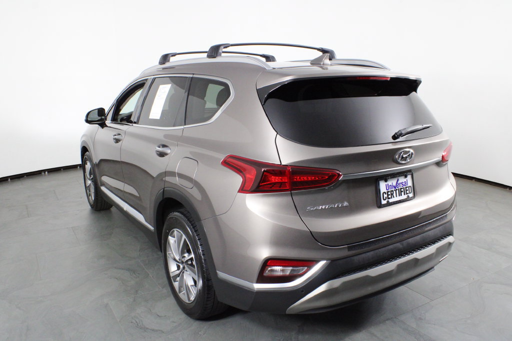 Used 2020 Hyundai Santa Fe SEL w/ Convenience + Premium Package FWD image 16