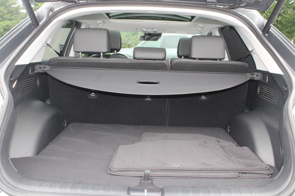 Used 2023 Hyundai Ioniq 5 Limited w/ Cargo Package AWD/4WD image 13