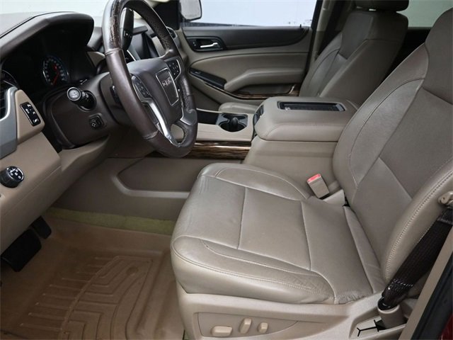 Used 2017 GMC Yukon XL SLT w/ Open Road Package image 12