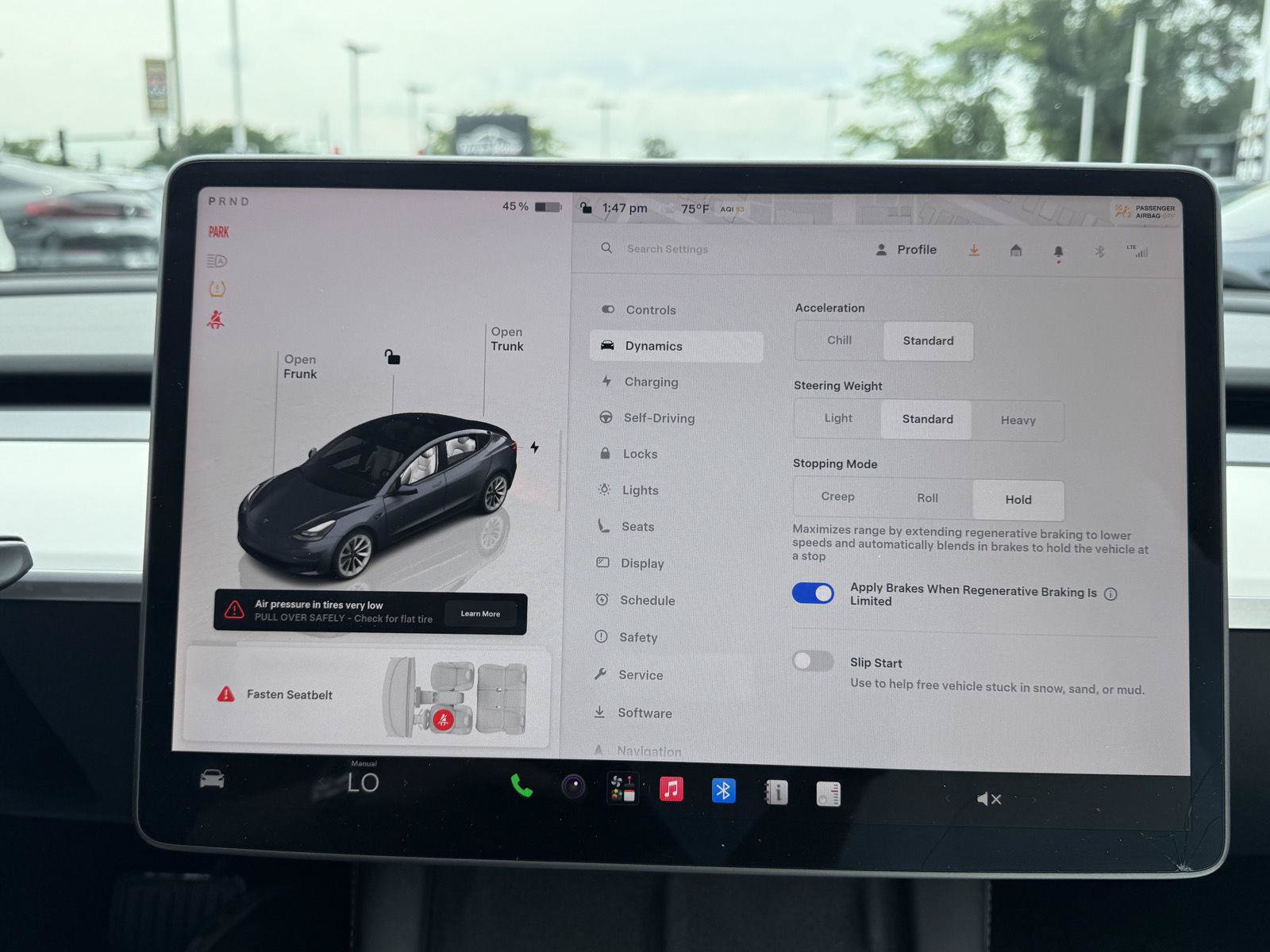 Used 2023 Tesla Model 3 Standard Range RWD image 29