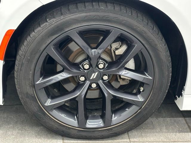 Used 2023 Dodge Charger R/T w/ Blacktop Package image 6