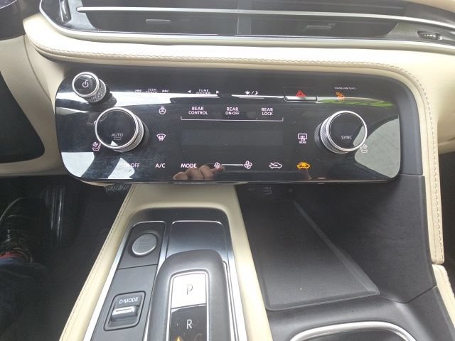 Used 2023 INFINITI QX60 Luxe w/ Cargo Package AWD/4WD image 16