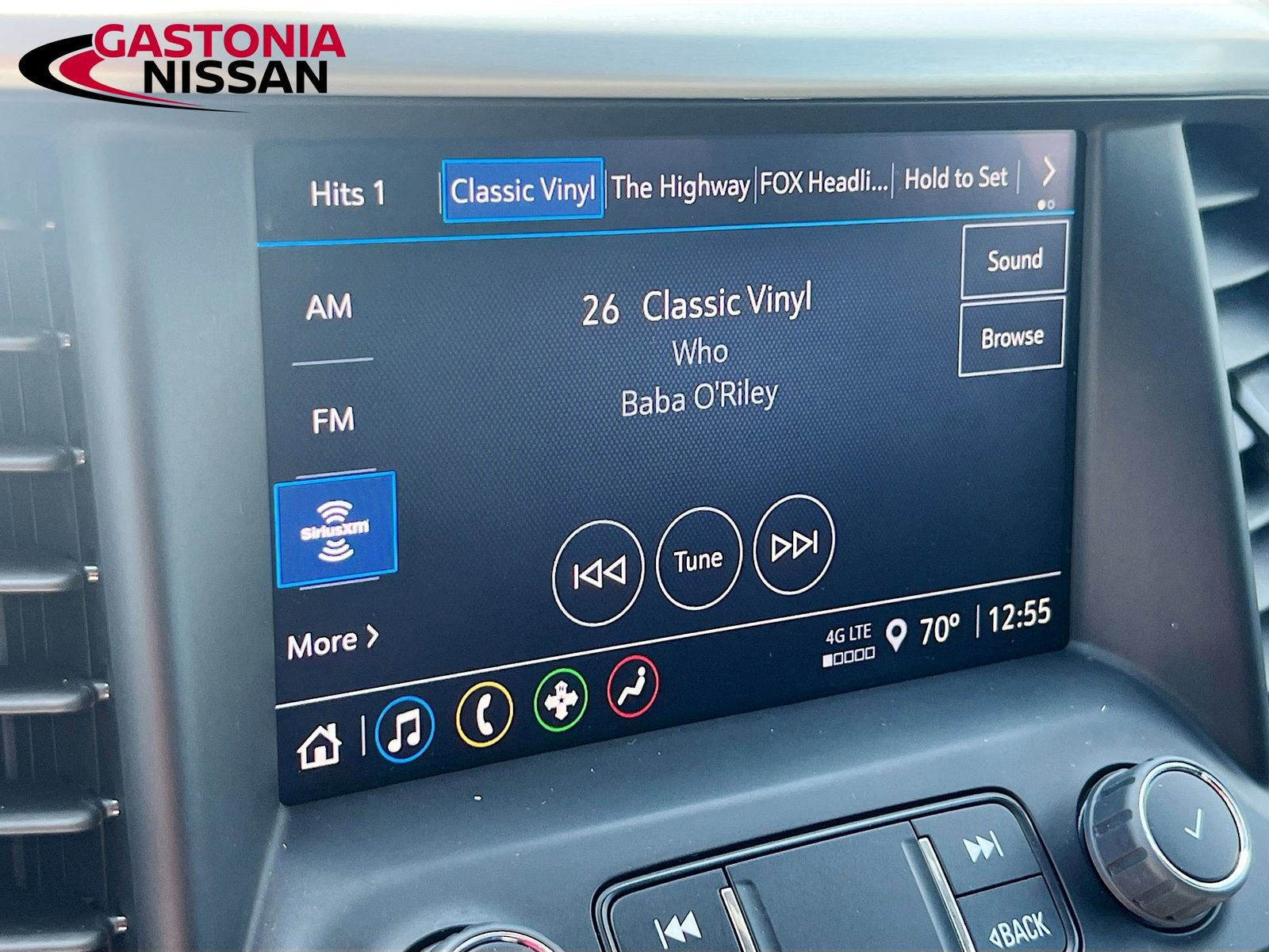 Used 2023 GMC Acadia SLE w/ Driver Convenience Package image 19