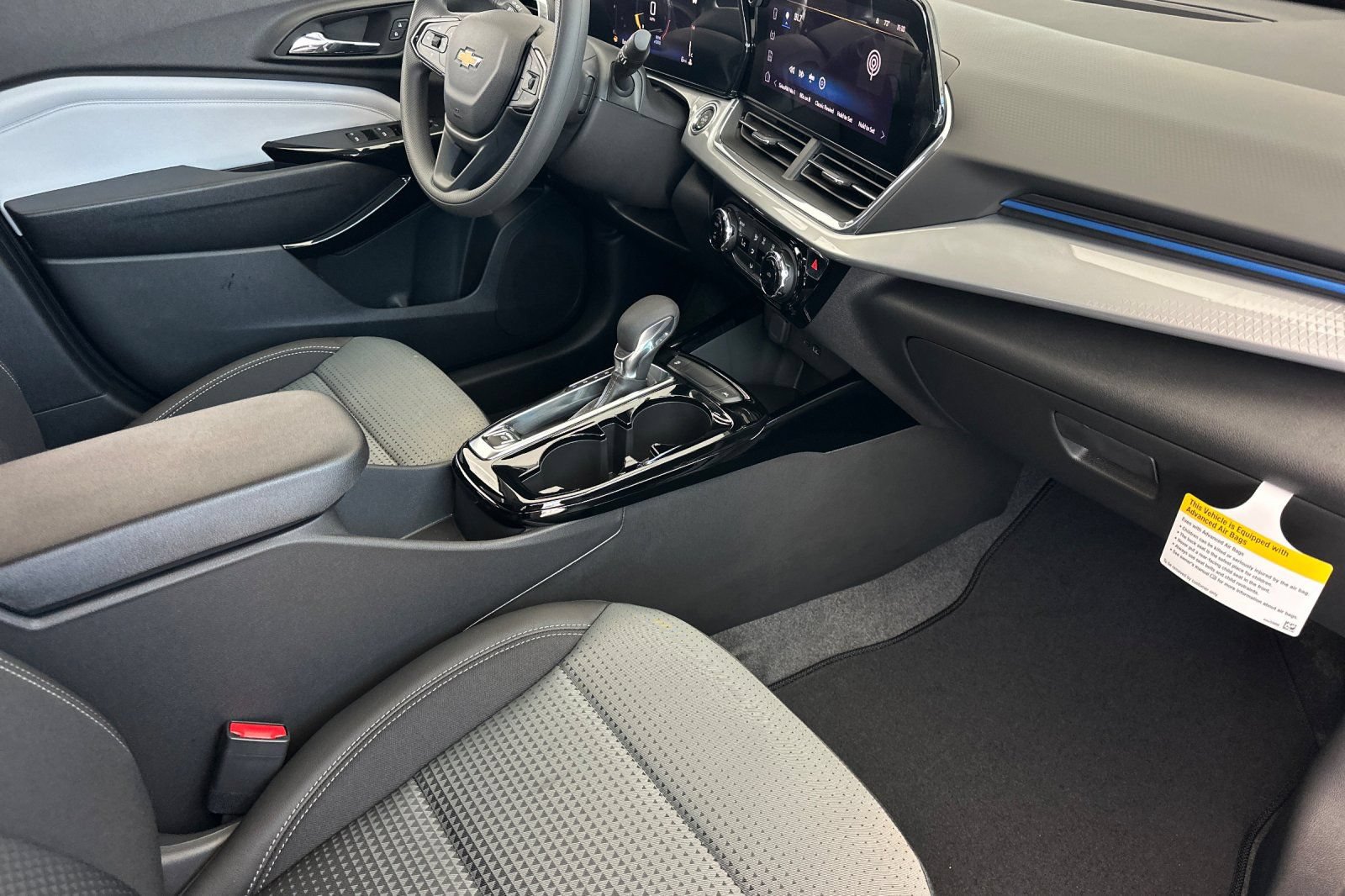 New 2026 Chevrolet Trax LT FWD image 16